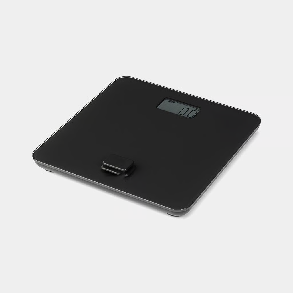 Battery-Free Self-Powering Smart Scale With High Precision Sensing and Recyclable Glass Panel